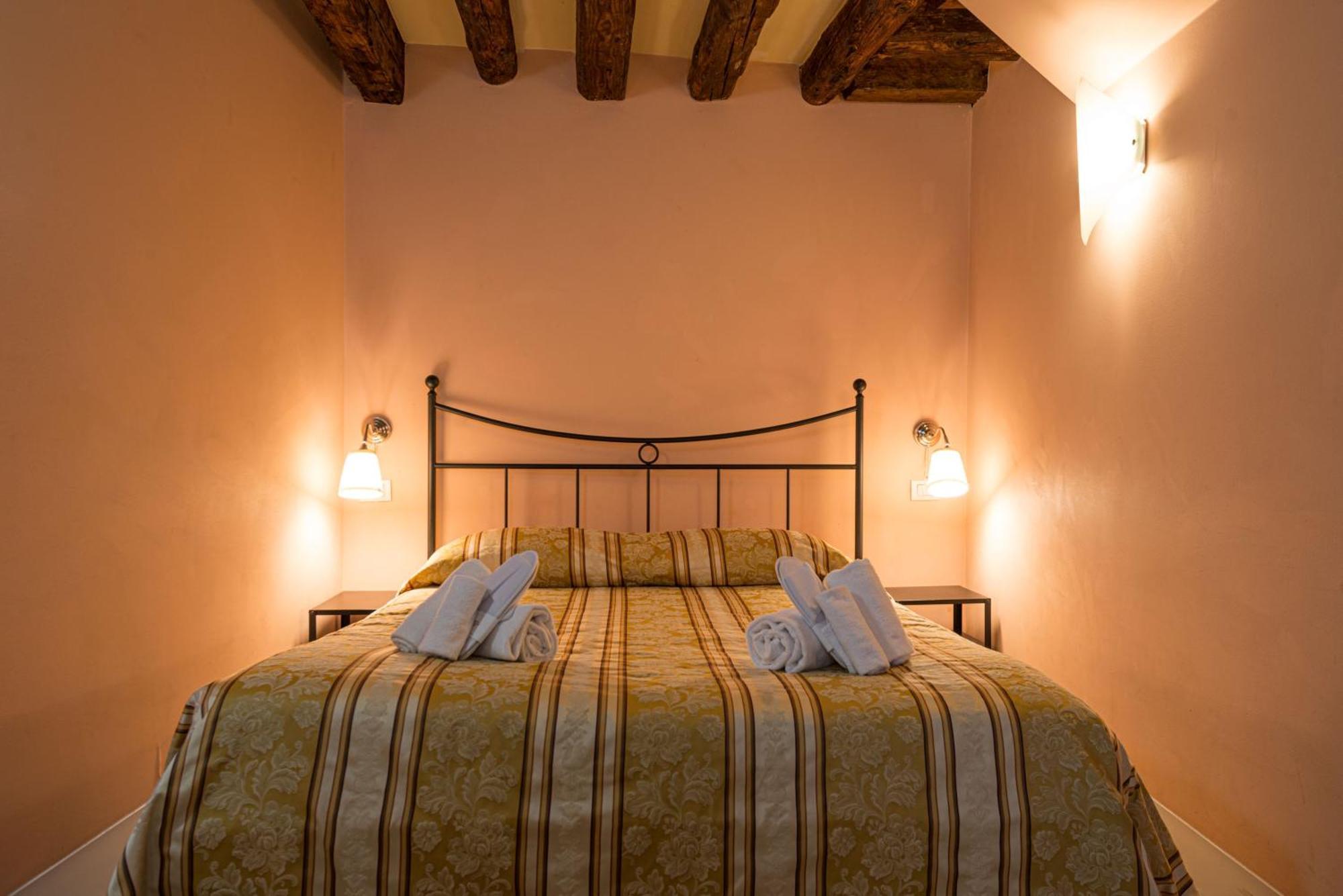Apartamento Lovely Flat With Canal View Near Rialto Bridge