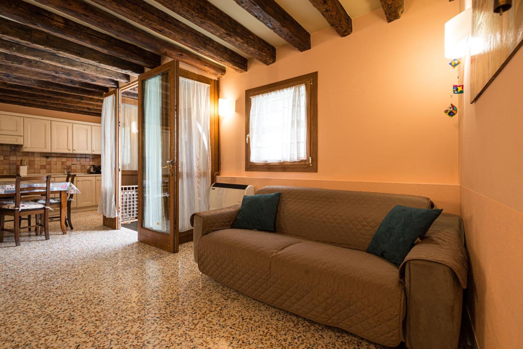 Lovely Flat With Canal View Near Rialto Bridge Venecia